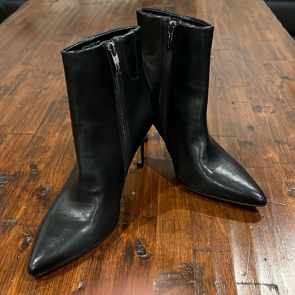 NWT!  Steven New York Boots with Heels. Black. SZ 6.5